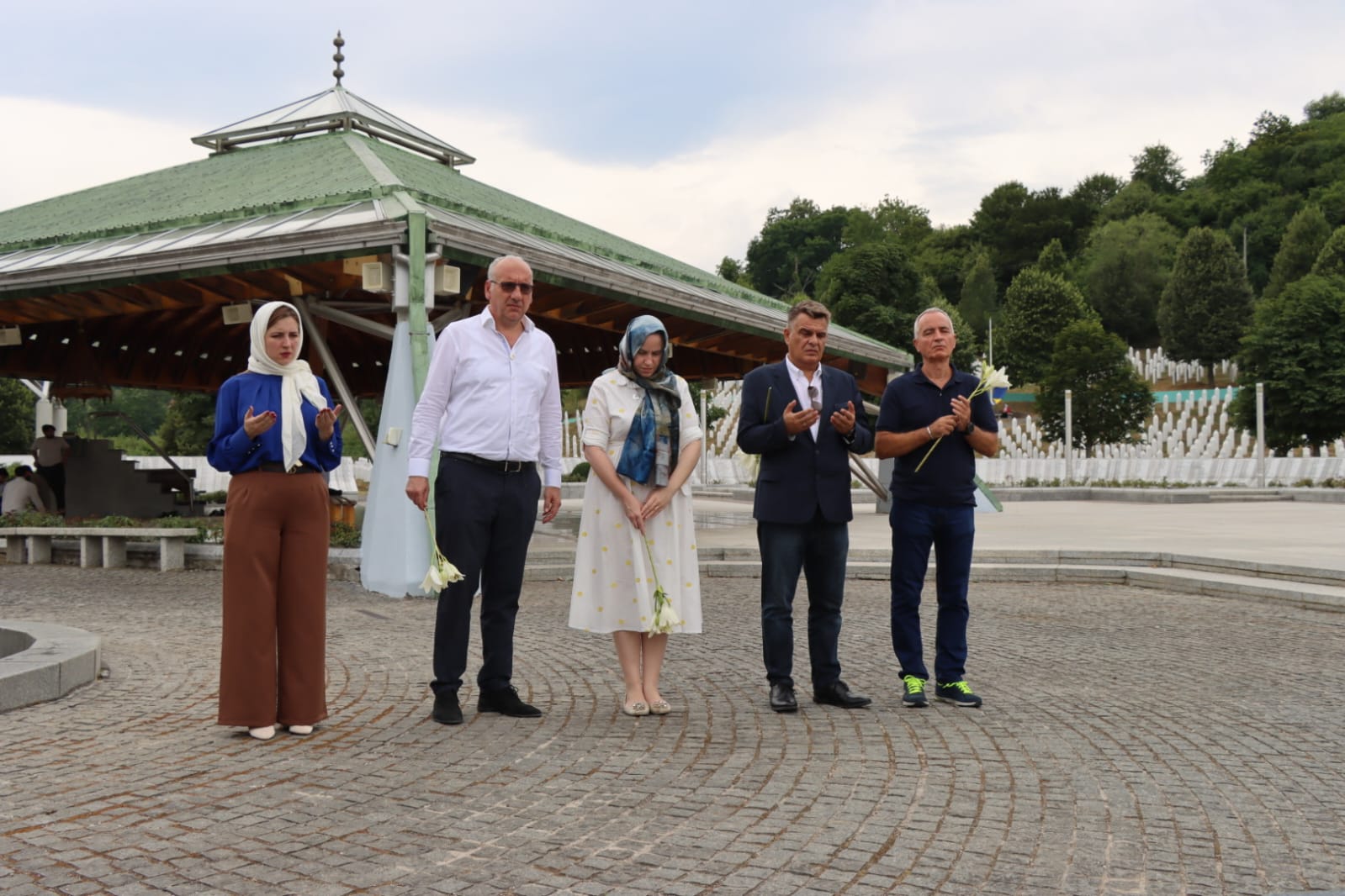 Delegacija Općine Novo Sarajevo posjetila Memorijalni centar Srebrenica – Potočari: “Naša podrška i sjećanje su trajni”