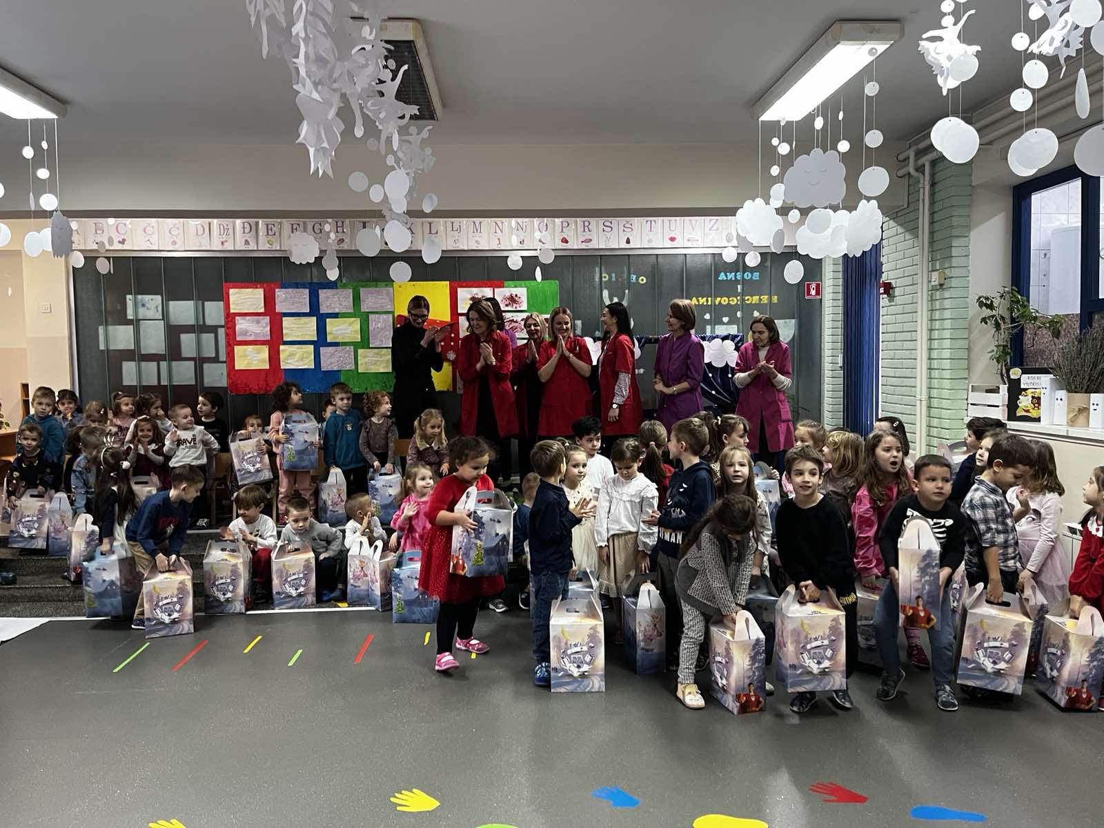 Počela podjela paketića za mališane u predškolskim ustanovama na području općine Novo Sarajevo!